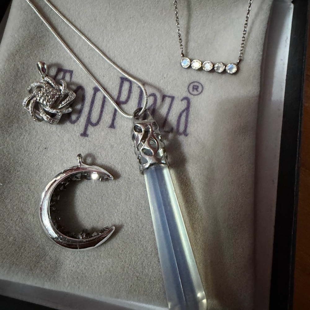 Silver necklace, chain, and pendant mixed metal set 4 pieces